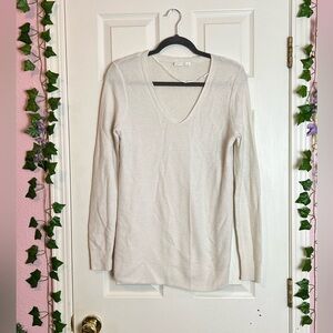 GAP women’s beige /cream knit long sleeve sweatshirt size S